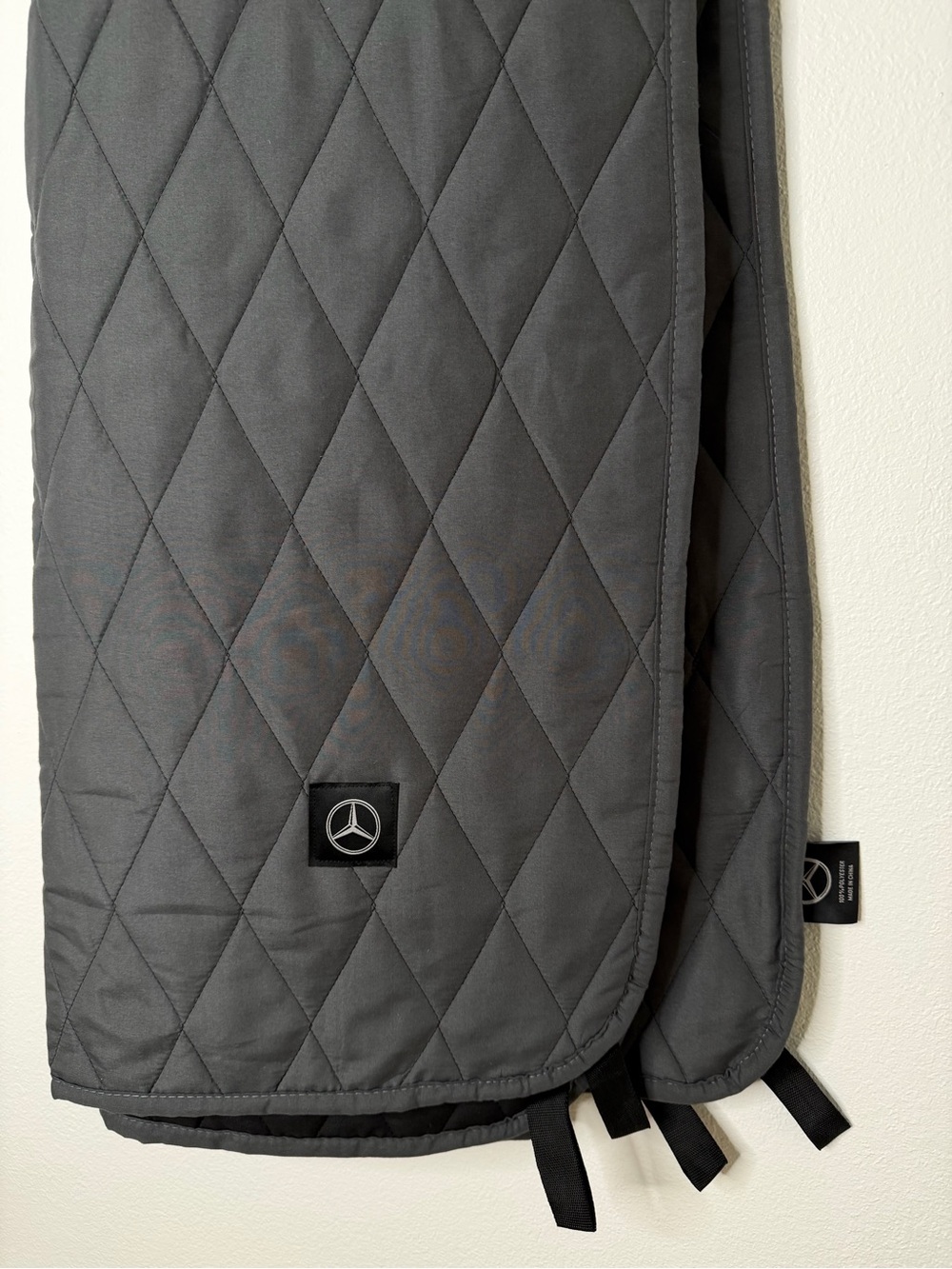 Mercedes Benz Gray and Black Quilted Blanket / Seat cover - NWOT - Picture 2 of 6